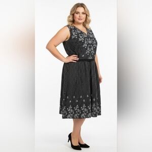 🌸NWT Studio 1940 Black and White Floral Midi Dress